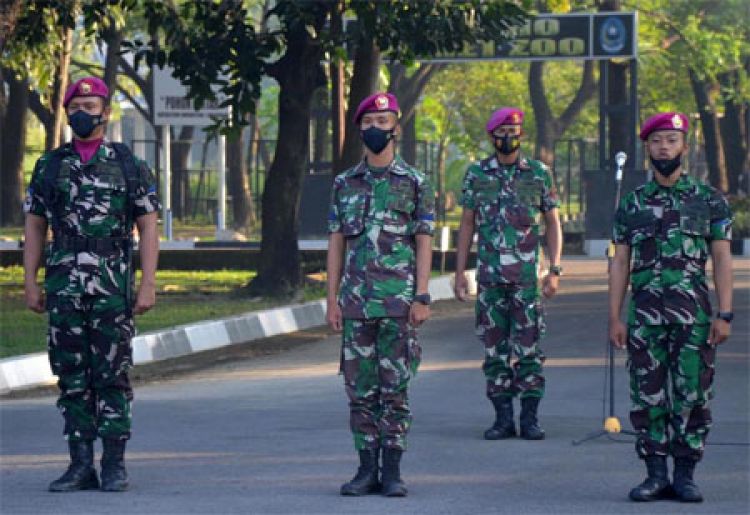 Korankota Prajurit Yonif 1 Marinir Ucapkan Sapta Marga Sumpah